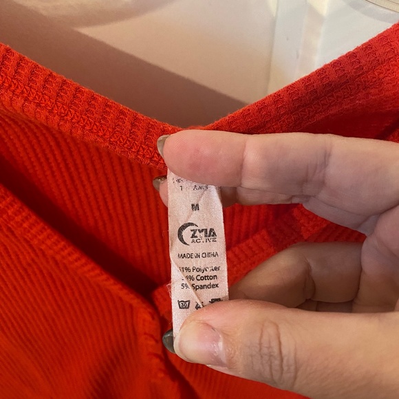 Thermal red long sleeve - Picture 5 of 8